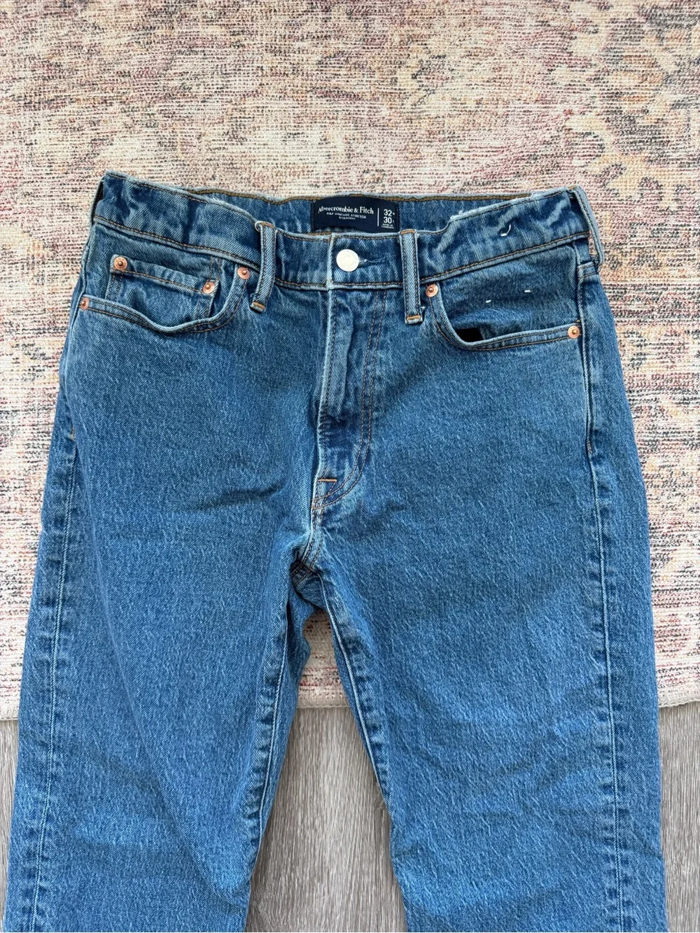 Abercrombie & Fitch Vintage Stretch Straight Jean